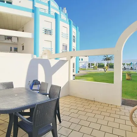 Pool & Tennis House Dom wakacyjny Barra