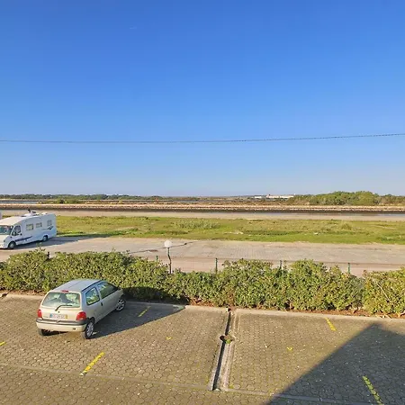 別荘 Pool & Tennis House Barra