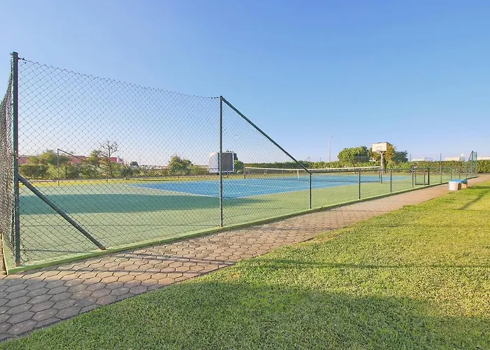 Tatil Evi Pool & Tennis House