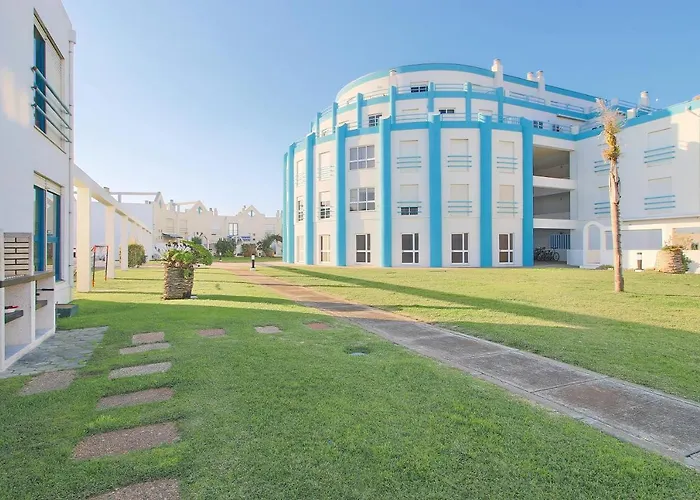 Pool&tennis House Ferienhaus *